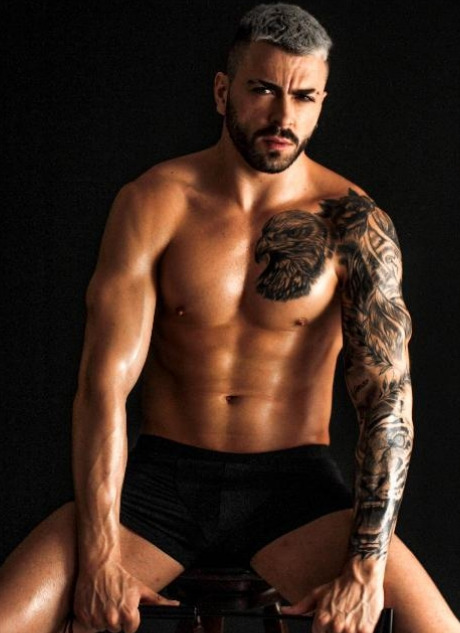 Derik 34
