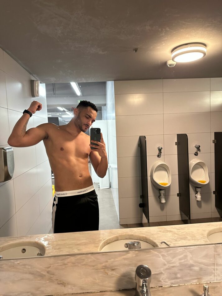 Victor 1