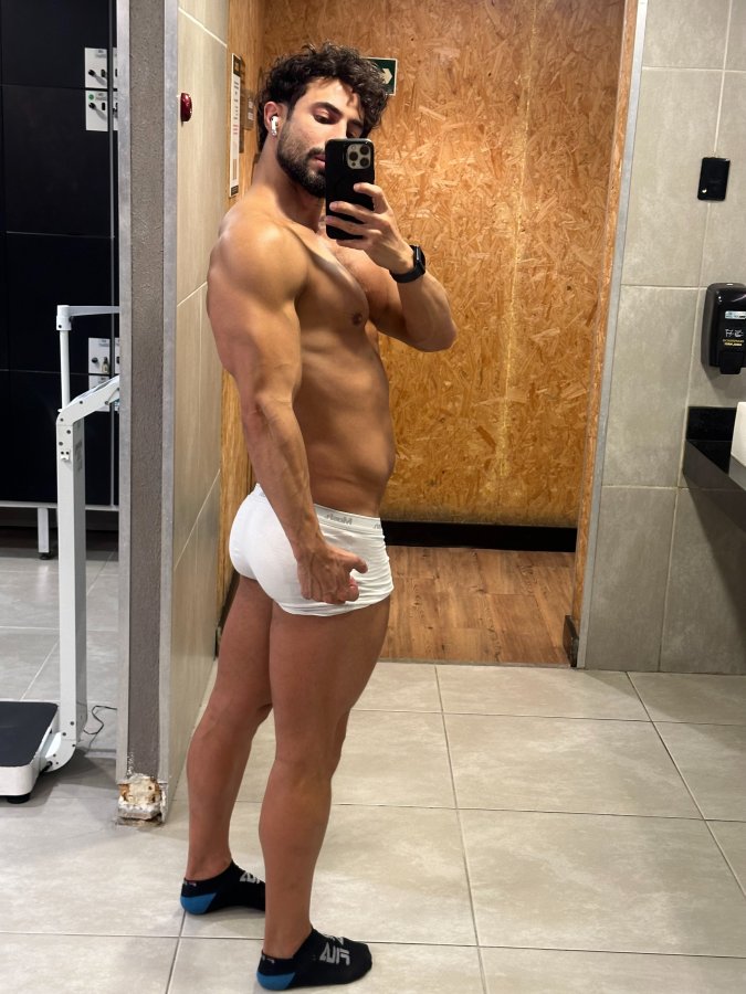 Kaun Gostoso 2
