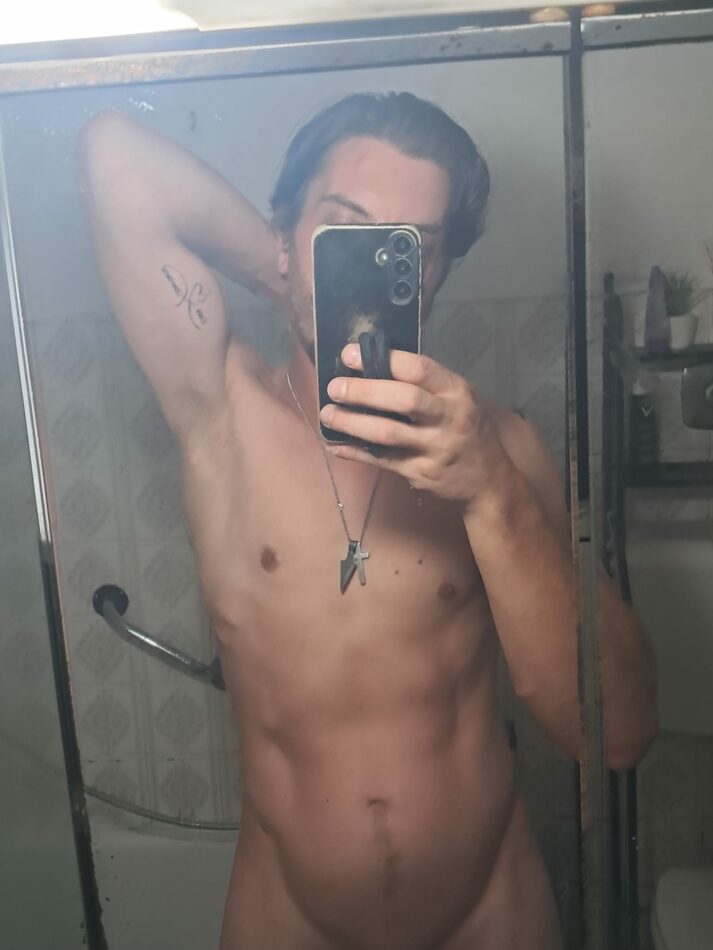 Alex 1