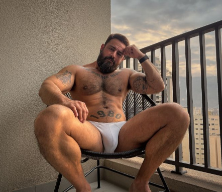 Alex 5