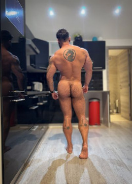 Alex 19